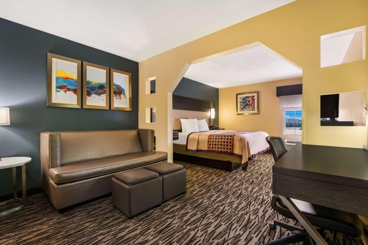 Best Western Bradbury Inn & Suites Perry Exterior photo