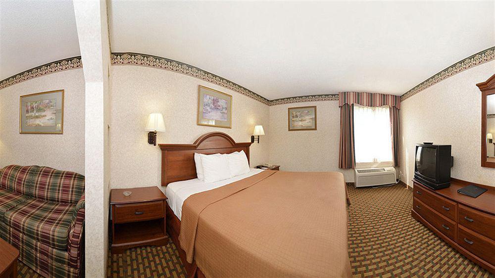 Best Western Bradbury Inn & Suites Perry Exterior photo